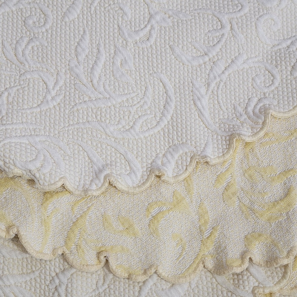 VTG Peacock Alley Bedspread Full Matelasse White Yellow Portugal‎ 100% Cotton
